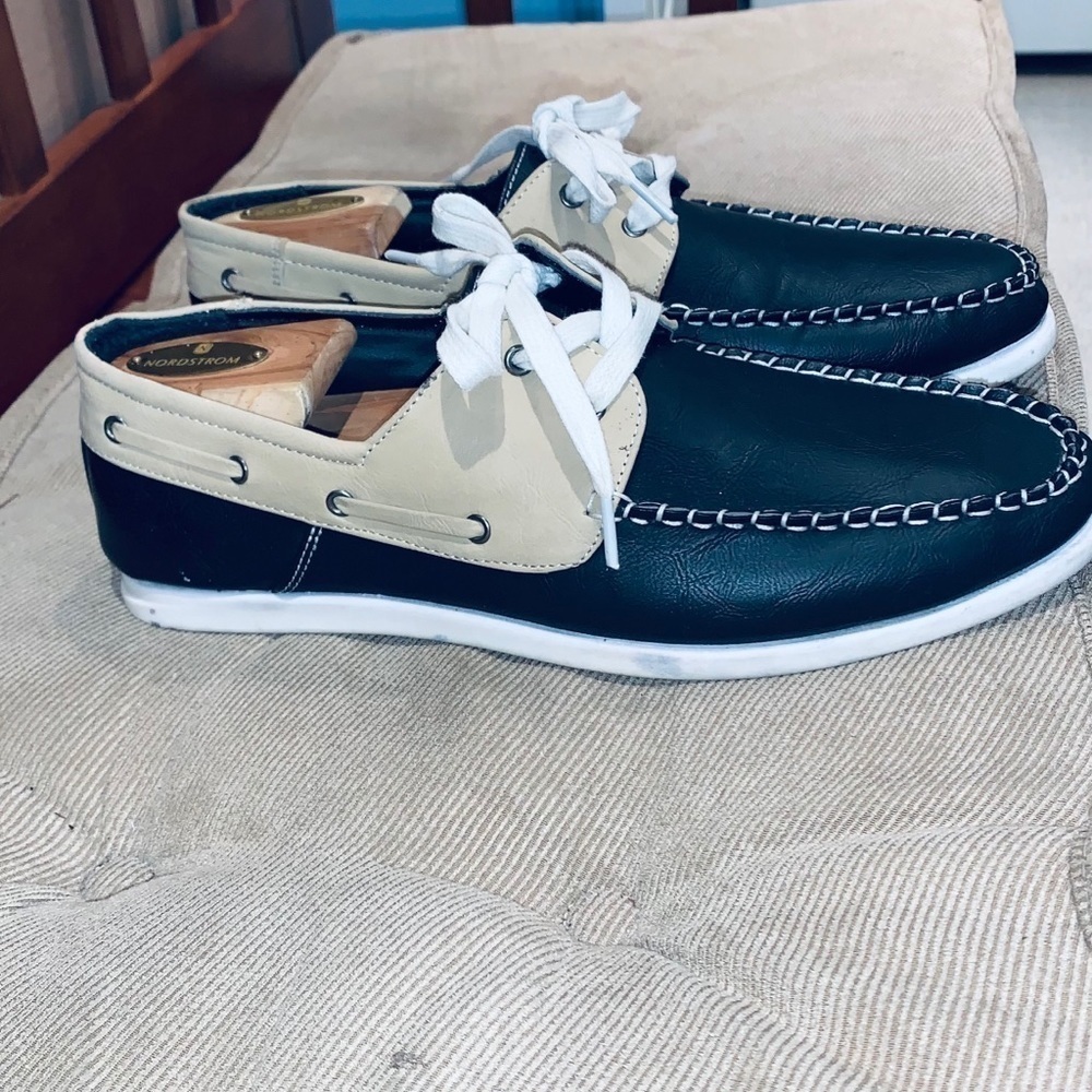 Tum Evans England Boat Shoes. - Picture 9 of 11